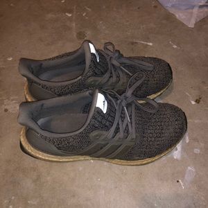 Ultraboosts - Adidas - Grey - Size 8